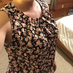 Floral print blouse